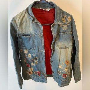 Women’s Size 2 Chico’s Embroidered Jean Jacket